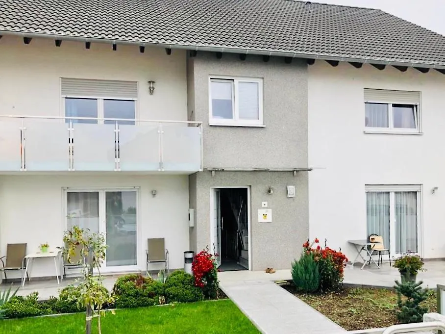 Baden Airpark Family Apartment Hugelsheim